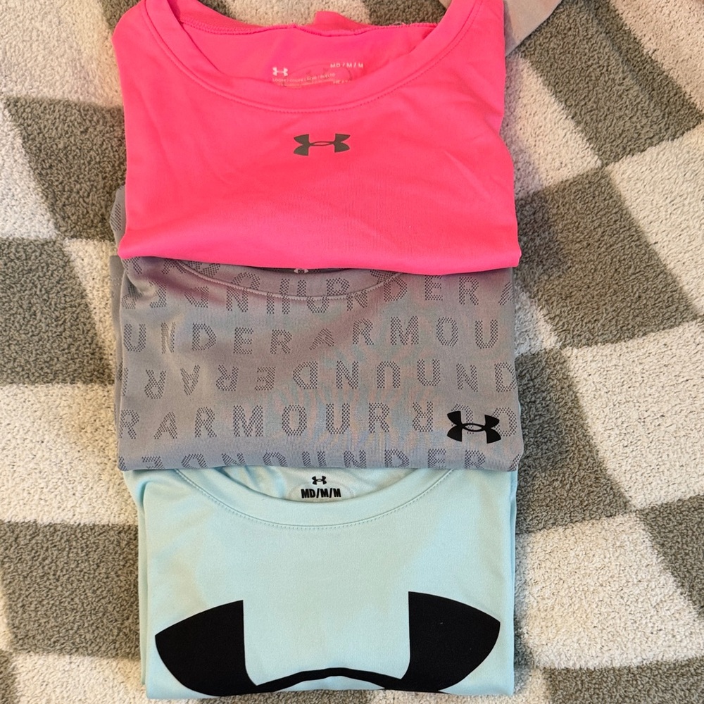 Under Armour Short Sleeve Lot